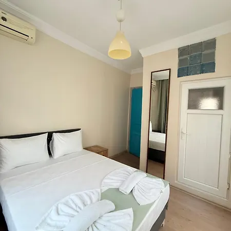 Walkabout * Istambul